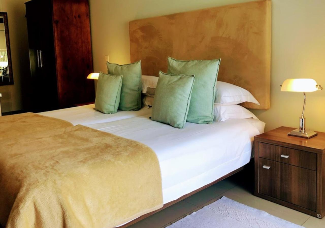 Southern Comfort Guest House 开普敦 外观 照片